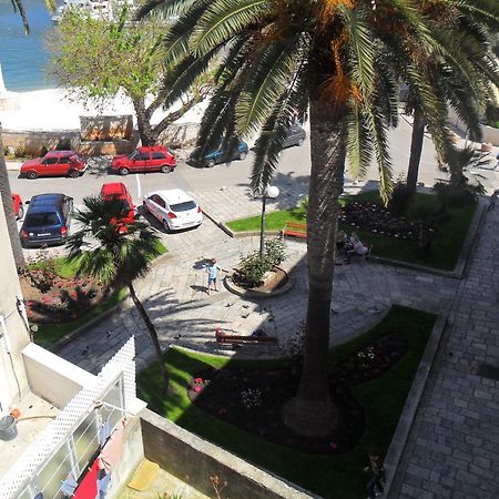 Guest House Leon Korcula Town Exterior photo