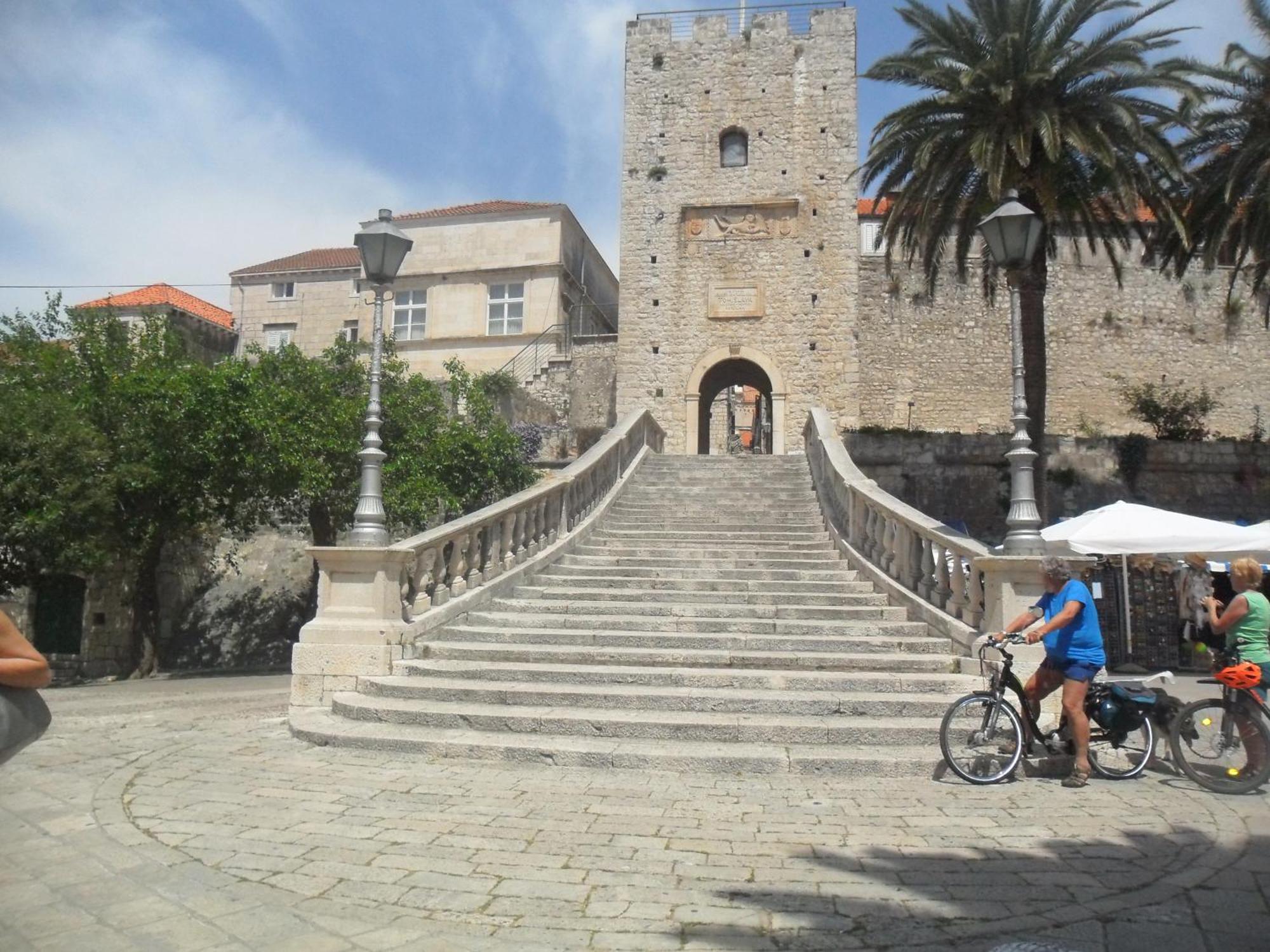 Guest House Leon Korcula Town Exterior photo