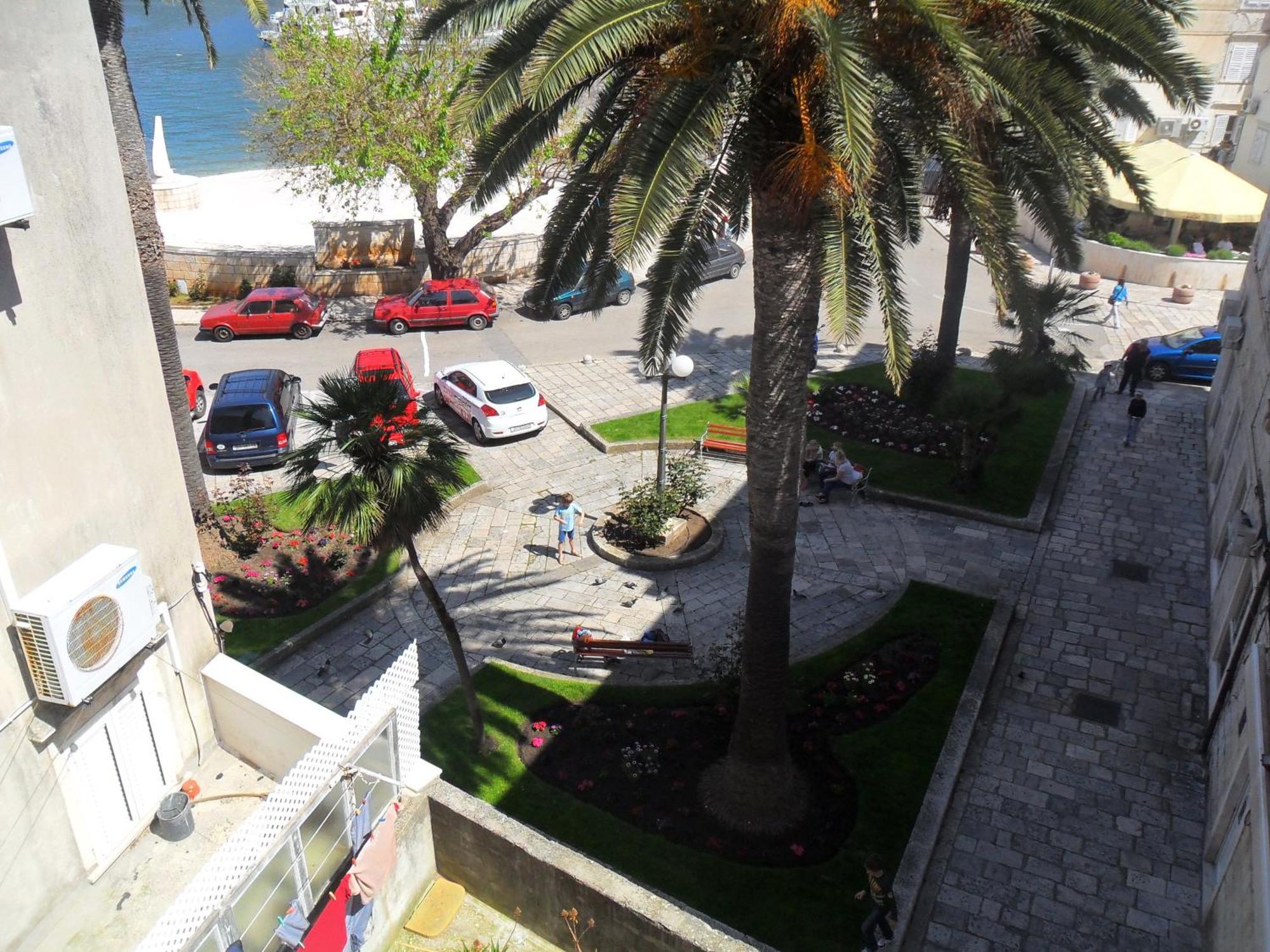 Guest House Leon Korcula Town Exterior photo