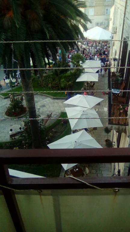 Guest House Leon Korcula Town Exterior photo