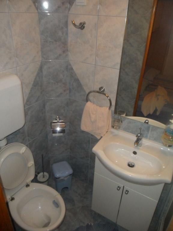 Guest House Leon Korcula Town Exterior photo